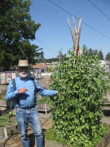 BSD, Larry Owens, Larry and kids' peas, IMG_1840
