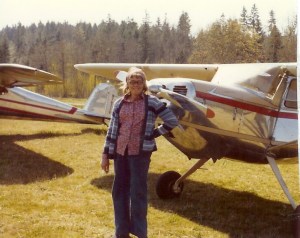 Barb as Barb, w Cessna 140