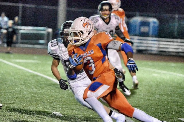 Josh, BSD sports, GK footbal, Kahlil Dawson pic, 10.25.12