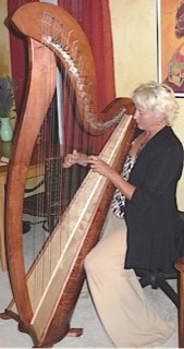 Cate with harp, 10. 11. 13