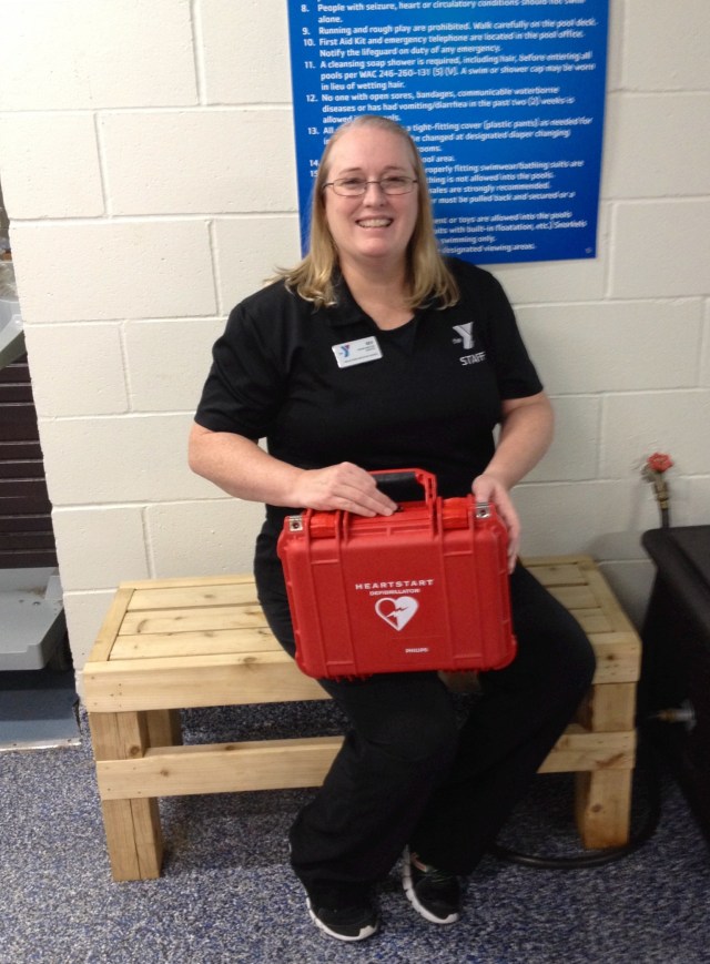 CPFR, Beverly Eredia with AED at YMCA pool