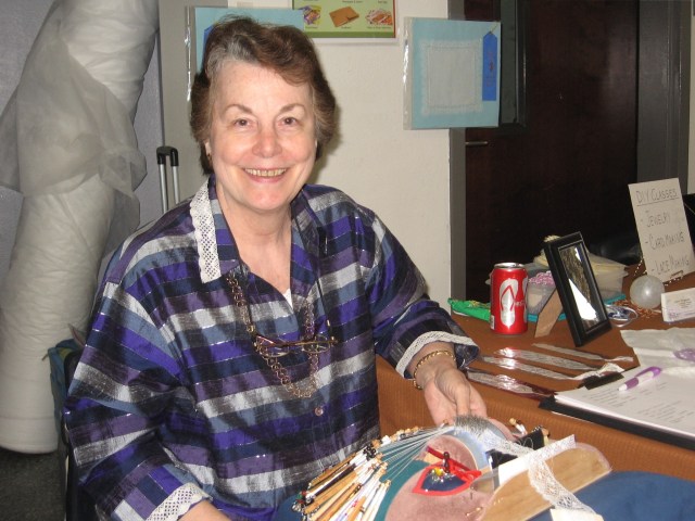 expo-lorri-lace-maker-img_0445